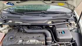 Strut Bar Volvo C30 Black