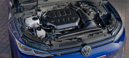 Engine cover Golf MK8 Eventuri  