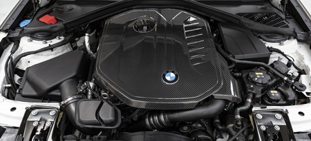 Engine cover BMW B58 M140i, M240i, M340i F-Series Carbon Eventuri  