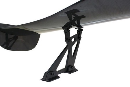 Spoiler regulowane Carbon 145 cm