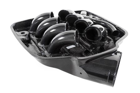 Intake manifold cover BMW E9X M3 Gloss Carbon Eventuri  