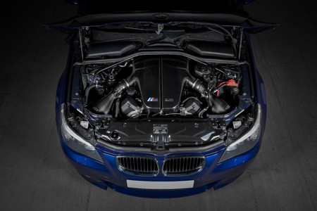Intake system BMW E60 M5 / BMW E63 M6 Black Carbon Eventuri