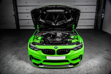 Intake system BMW F8X M3 / M4 V2 Black Carbon Eventuri