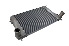 Intercooler VW Golf V Audi A3 579x419x36 wejście 2,5" Tube&Fin