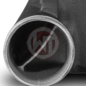 VW Golf 7 GTI Intercooler + Downpipe Wagner Tuning