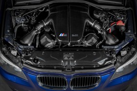 Układ dolotowy BMW E60 M5/BMW E63 M6 czarny Carbon Eventuri