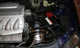 Układ dolotowy Renault Clio RS 2.0 16V 01- – Carbon Fiber Aero Form CF615-1