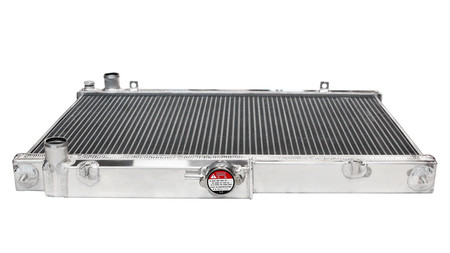 Sportowa chłodnica wody Nissan Skyline R33 R34