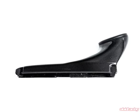 Kanał wlotu powietrza Audi RS3 Gen 2 do przepustnicy APR Eventuri 